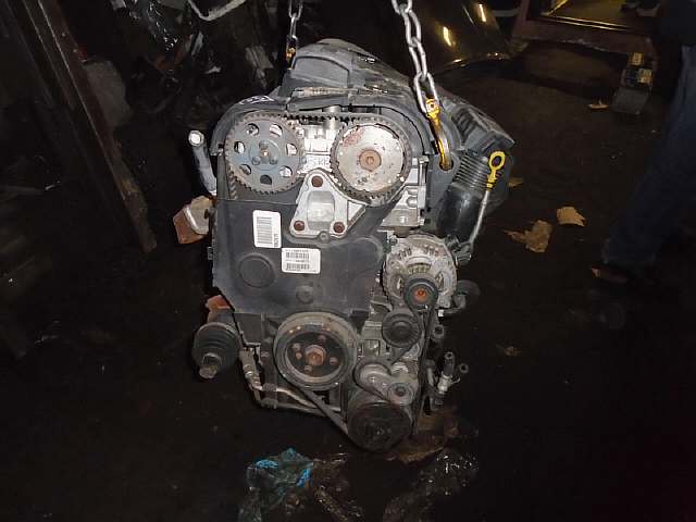 Двигатель контрактный B5244S4, S5